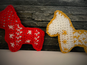 Häkelanleitung Dala Pferd Christbaumschmuck