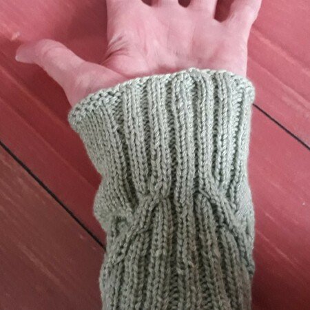 Knitting instruction Beanie and Armwarmers