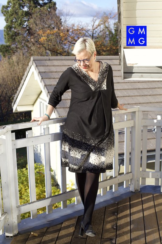 Anleitung Petunia Erweiterung Schalkragen und Kapuze - Bild 4