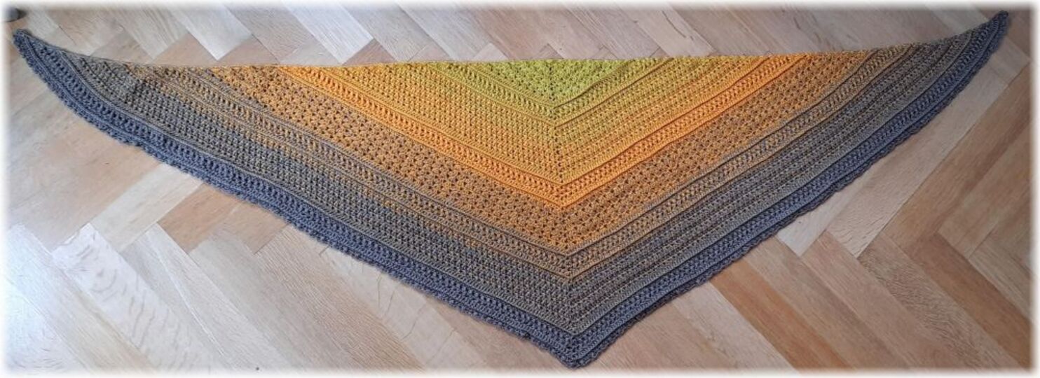 Häkelanleitung flaches und dichtes Dreieckstuch Little beauty