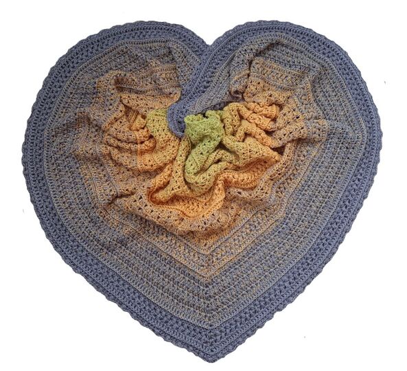 Häkelanleitung flaches und dichtes Dreieckstuch Little beauty