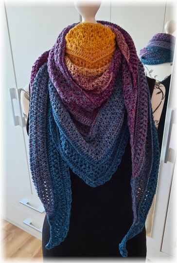 Häkelanleitung flaches und dichtes Dreieckstuch Little beauty