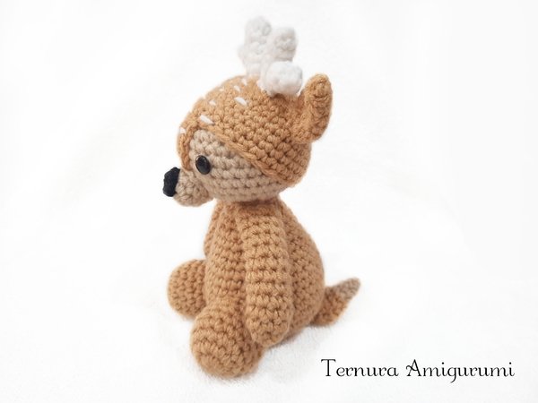 Crochet pattern small deer PDF Ternura Amigurumi English - Deutsch - Dutch