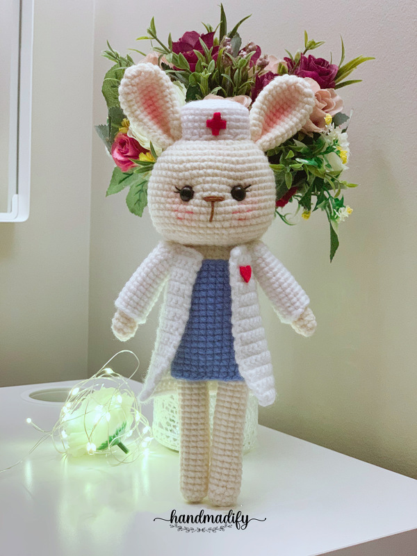 Pattern Nurses Bunny Amigurumi
