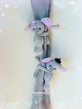 Couple Elephant Curtain Tie Back Crochet Pattern