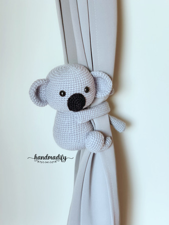 Koala Curtain Tie Back Crochet Pattern