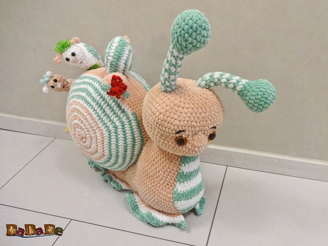 Schnecke Schnucki mit Kinder, Häkelanleitung von DaDaDe - Bild 4