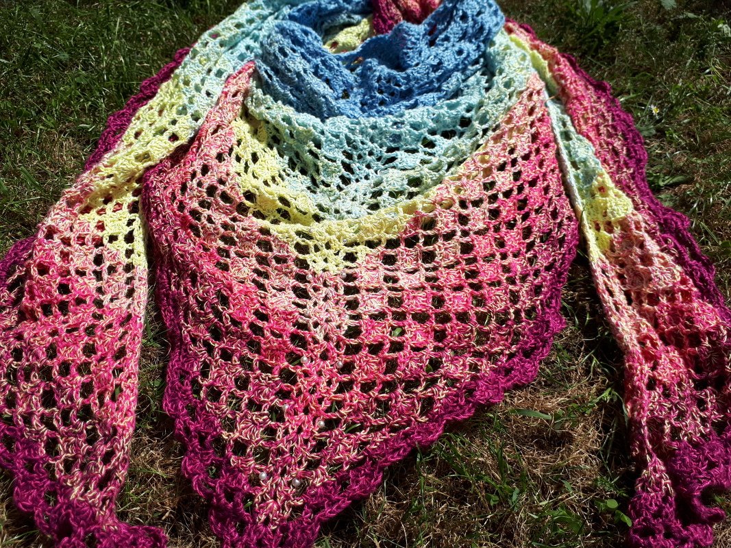 Häkelanleitung Tuch Sömmerdagen Sommertage gleichschenkliges Dreieckstuch