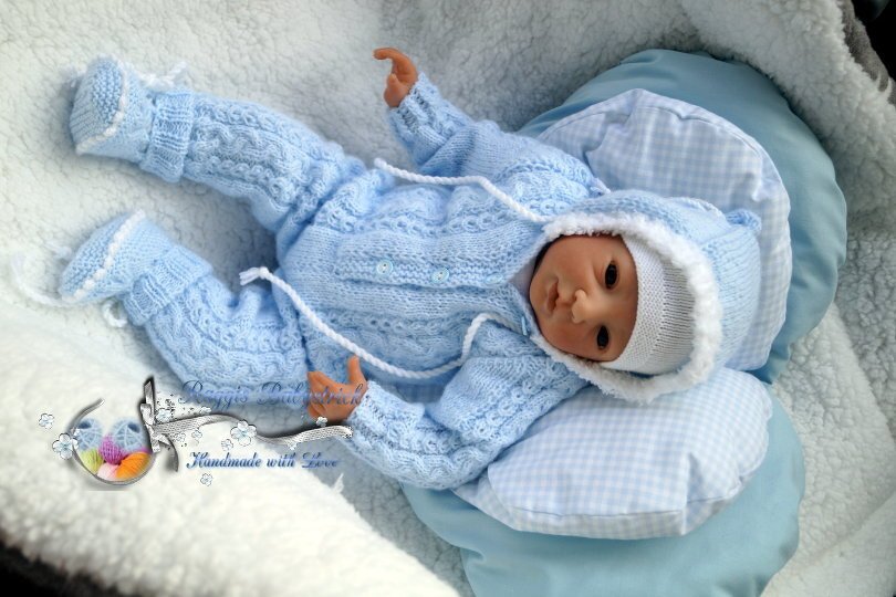 Strickanleitung für Baby's u. Reborns 3-teilig Modell Yogi Gr. 40 - 45 - Bild 3