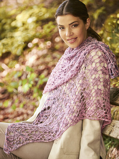 TUCH RAUTE TRIFFT SPITZE