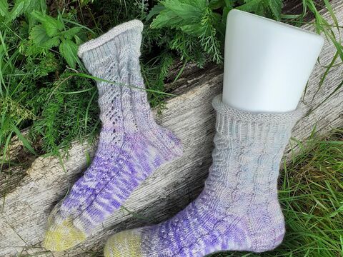 Anleitung Hexentopf Sockenmuster Ulea - Winterhexe