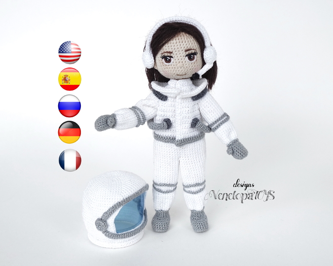 Pattern Amigurumi  Doll in an Astronaut Costume