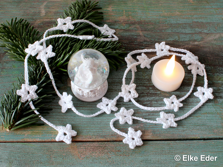 4 Motifs in Economy Set (Christmas 2) - Stars, Wings, Bells, Garland