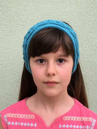 Pattern Rosi Headband with entwined celtic cable