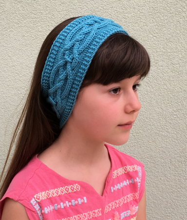 Pattern Rosi Headband with entwined celtic cable