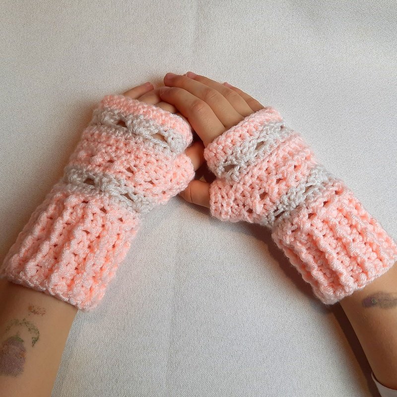 Mütze, Hand/Bein Stulpen häkeln - Winter Set "Dana" - Häkelanleitung PDF - Bild 3