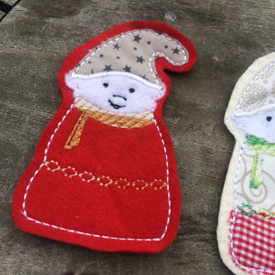 Wichtel Zwerg Stickdatei ITH 10x10 Weihnachtsdekoration