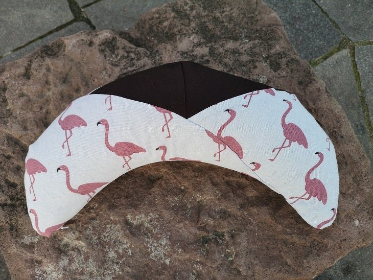 Anleitung  Halbmondkissen Yogakissen Mathilda