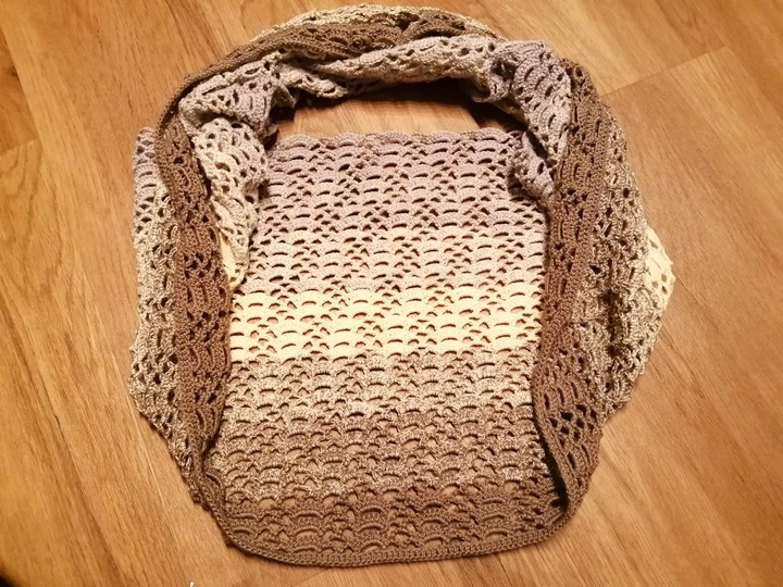 Lace Two Ways Tuch und Loop