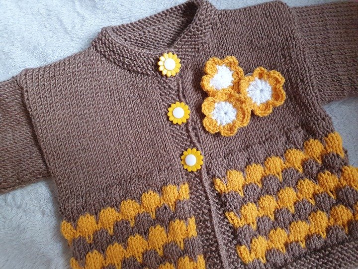Strickanleitung Babyjäckchen Bubble Größe 68/74!