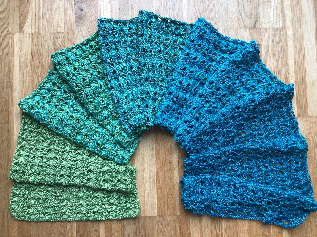 Pretty Peacock - Häkelanleitung Schal im Pfauenmuster *anfängertauglich*