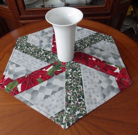 Deckchen nähen - Hexagon - Sechseck - Patchwork - Quilten - Weihnachten