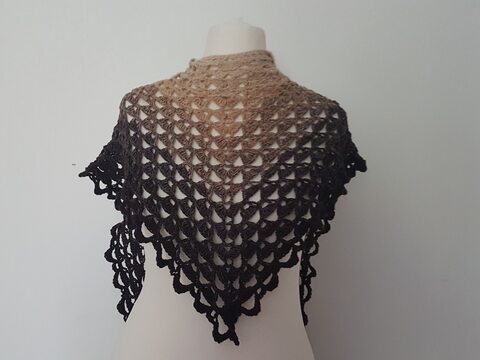 Häkelanleitung Dreieckschal Magic Shells