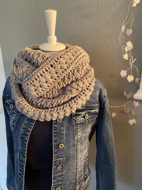 Häkelanleitung 2 in 1 Tuch und Loop Märchenhaft - Bild 4