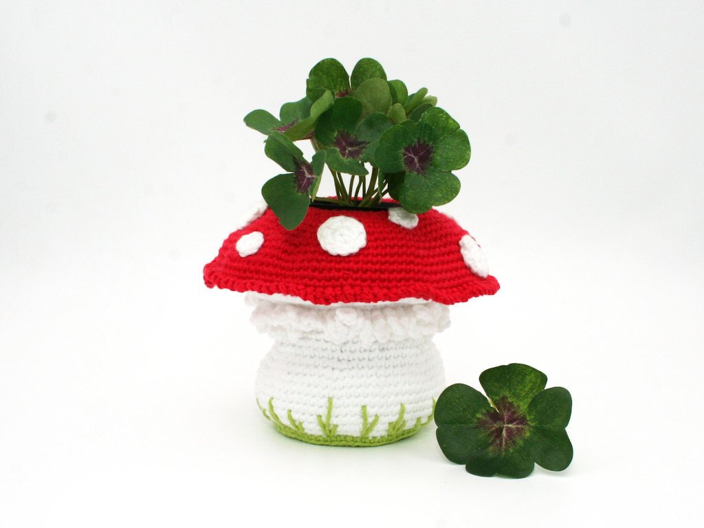 Mushroom - Lucky Charm - Crochet Pattern