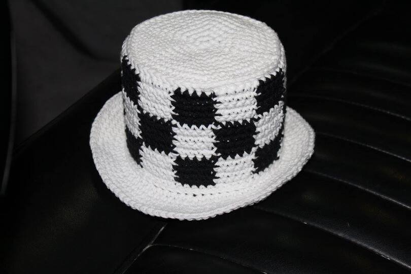 "Start / Finish" Klopapierhut häkeln PDF-Anleitung