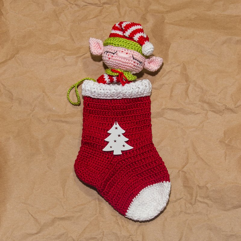 Classic Red Christmas Stocking Crochet pattern - Image 3