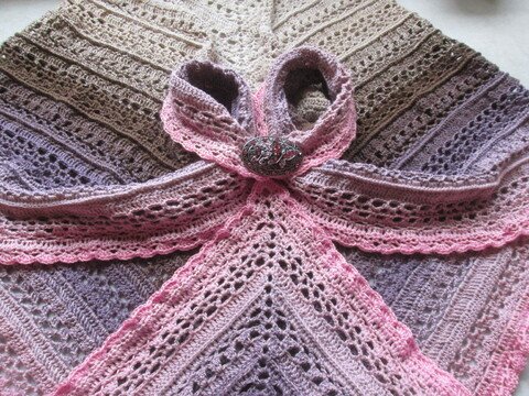 Anleitung Invincible romantisches Dreiecktuch