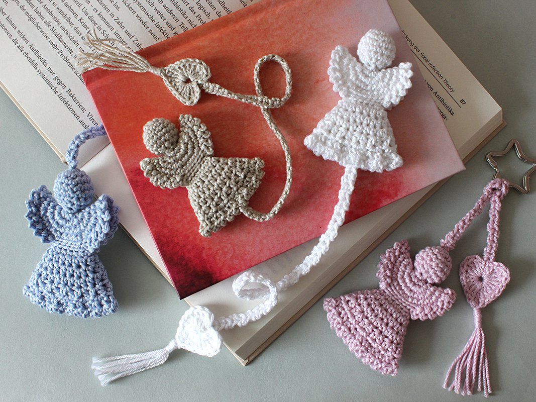 Bookmark / Keychain "Angel with Heart" - Crochet Pattern