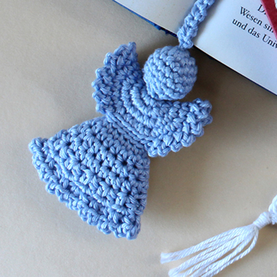 Lesezeichen / Schlüsselanhänger / Taschenbaumler "Engel mit Herz"