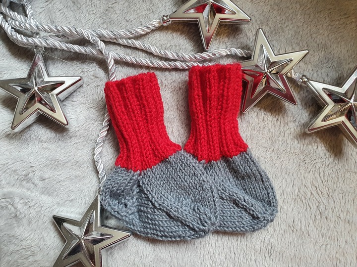 Strickanleitung Baby Set bestehend aus Mütze und Söckchen Größe 56/62!