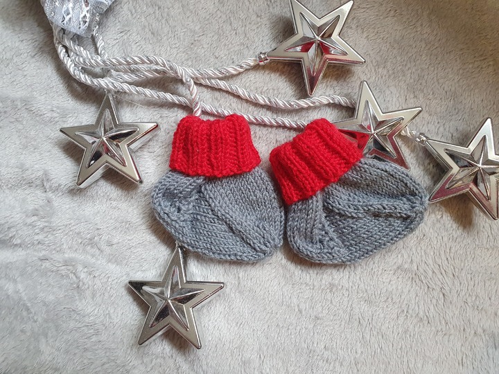 Strickanleitung Baby Set bestehend aus Mütze und Söckchen Größe 56/62!