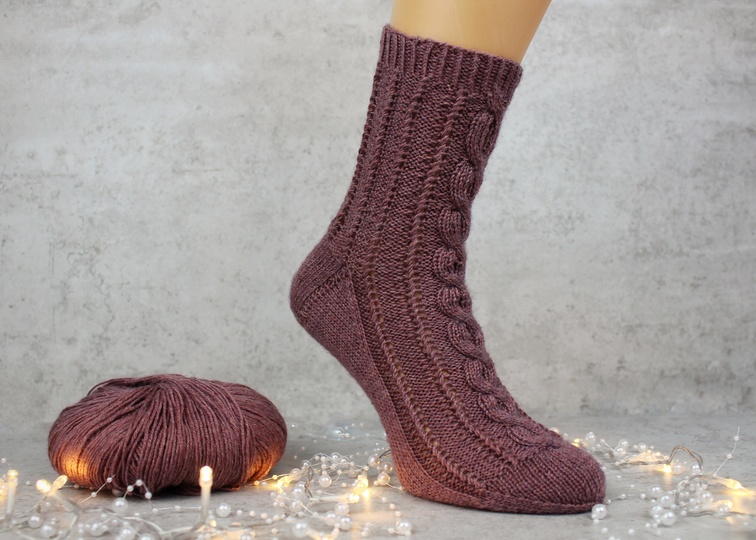 Streben zum Glück Socken Strickanleitung