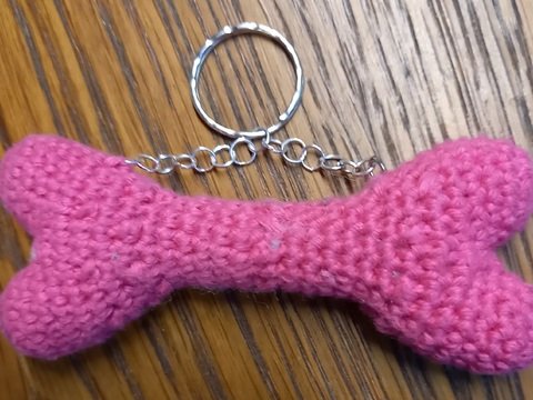 Anleitung Hundeknochen/Schlüsselanhänger häkeln