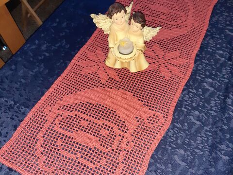 Anleitung Tischläufer Weihnachtsmann häkeln