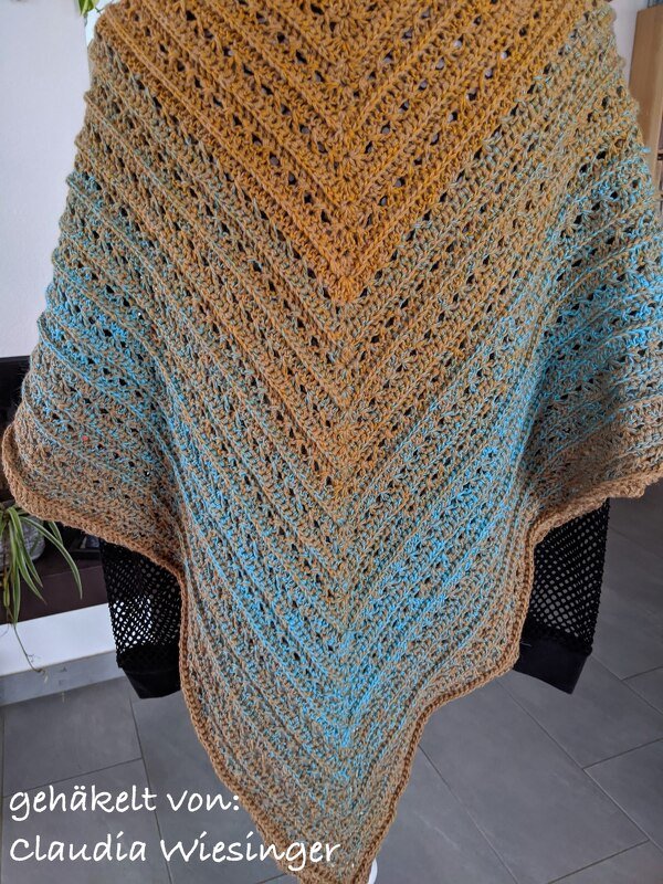 Häkelanleitung: Dreieckstuch "gekreuzt und zugehäkelt" - Bild 2