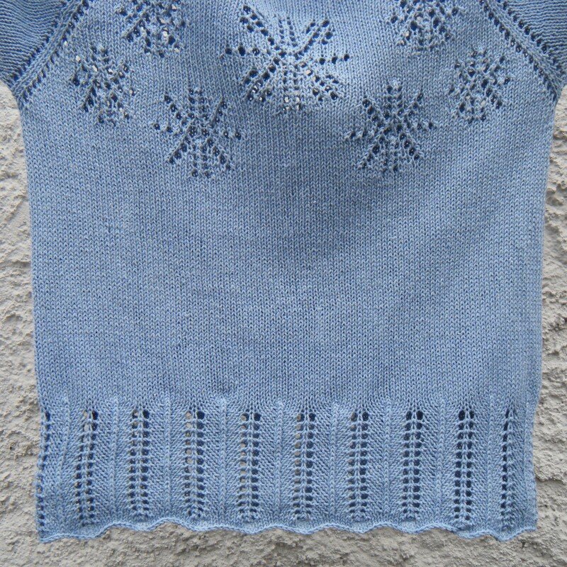 Knitting Pattern Raglan top down "Snowflakes"