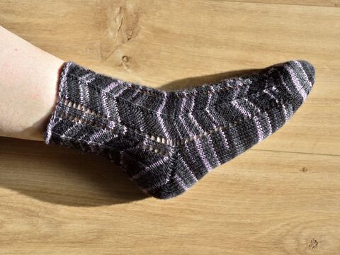 Anleitung Zickzacksocken in Gr. 40