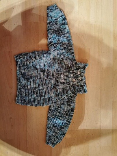 Anleitung süßes Baby-Set aus Jäckchen, Kapuzenjacke, Pullover