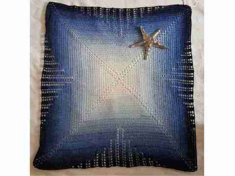 Häkelanleitung Decke Love Colour mit Farbverlaufsgarn