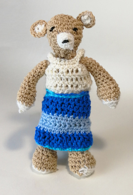 Häkelanleitung Teddy Waltraud Wollbär (Figur mit Kleidung) -  Amigurumi - Bild 2