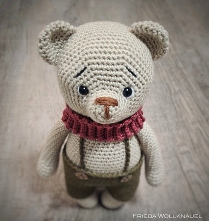 PDF crochet pattern "Bear Max"