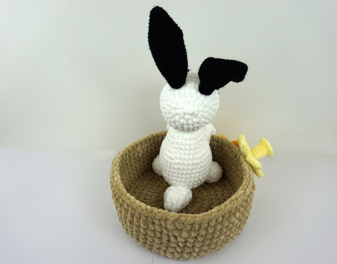 Hase im Korb Schnuppi Häkelanleitung