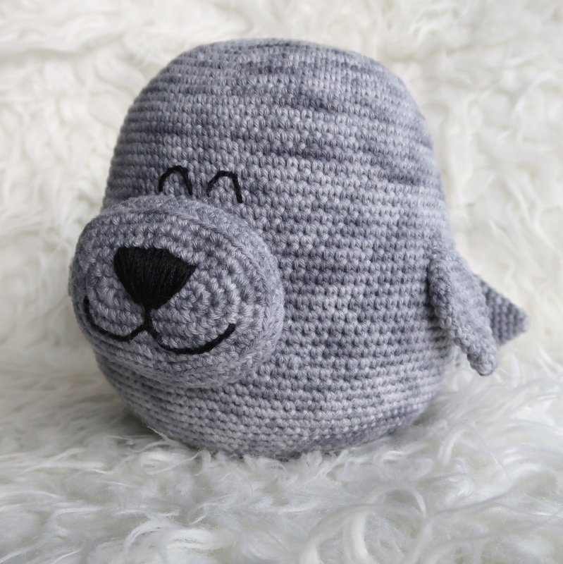 Pummelige Grinserobbe von LaCritza