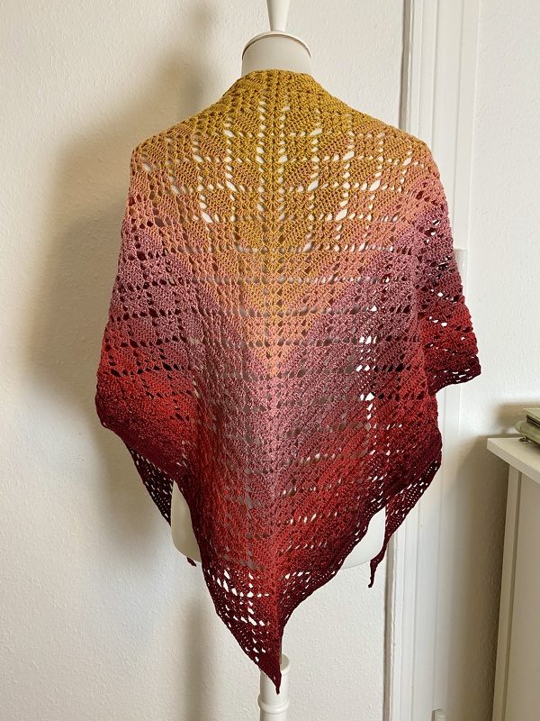 Häkelanleitung für schönes "Diamantenzauber" Dreieckstuch - Bild 9