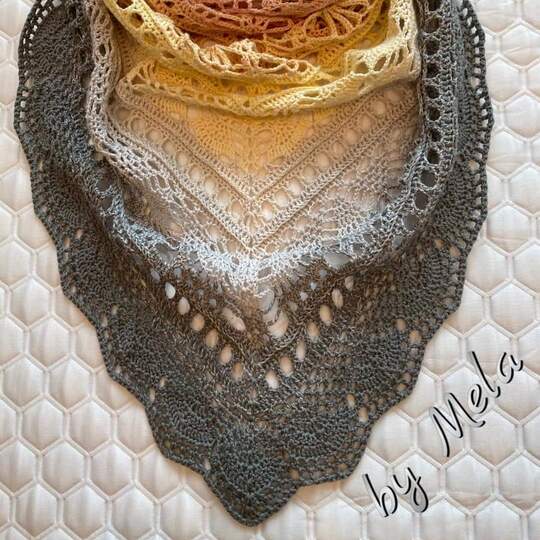 Big Blue Wonder - Häkeltuch